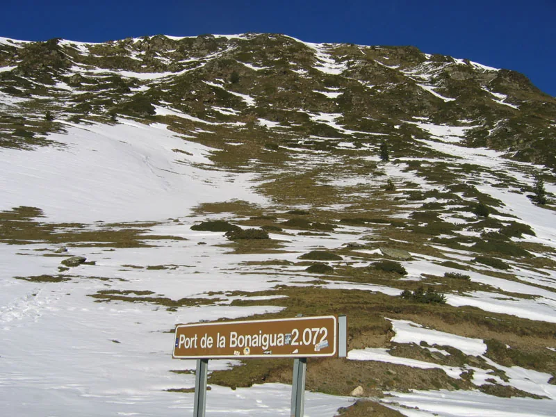 Veduta di Bonaigua, Spagna. Immagine generale della località o del comprensorio; non documenta la posizione di un singolo settore del catalogo o negozio di noleggio.